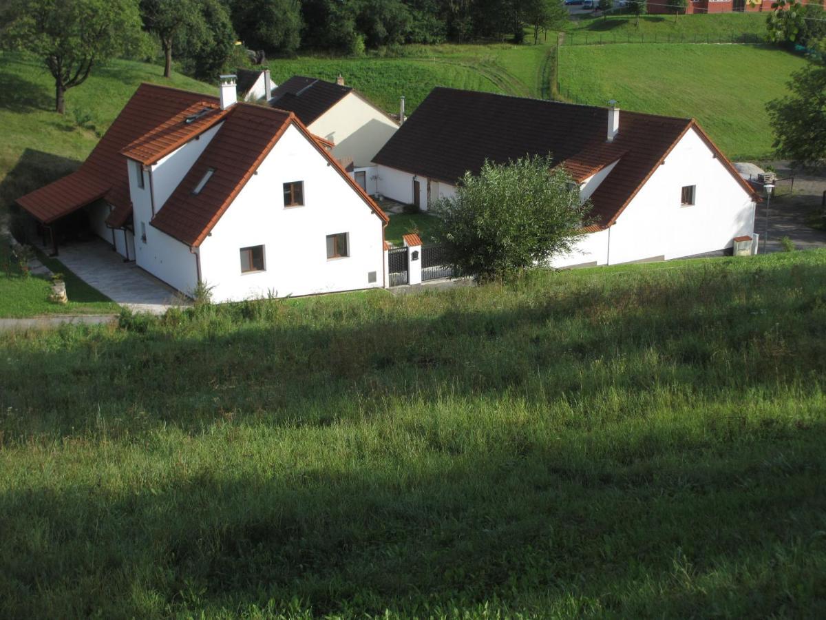 Apartmany U Prochazku Czeski Krumlow Zewnętrze zdjęcie